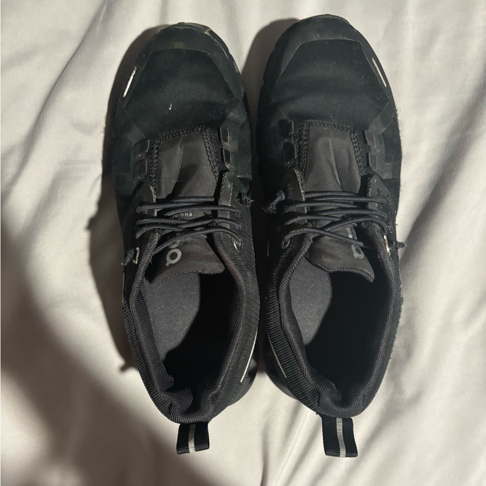 On Running Women’s Cloud 6 Waterproof - Picture 3 of 5
